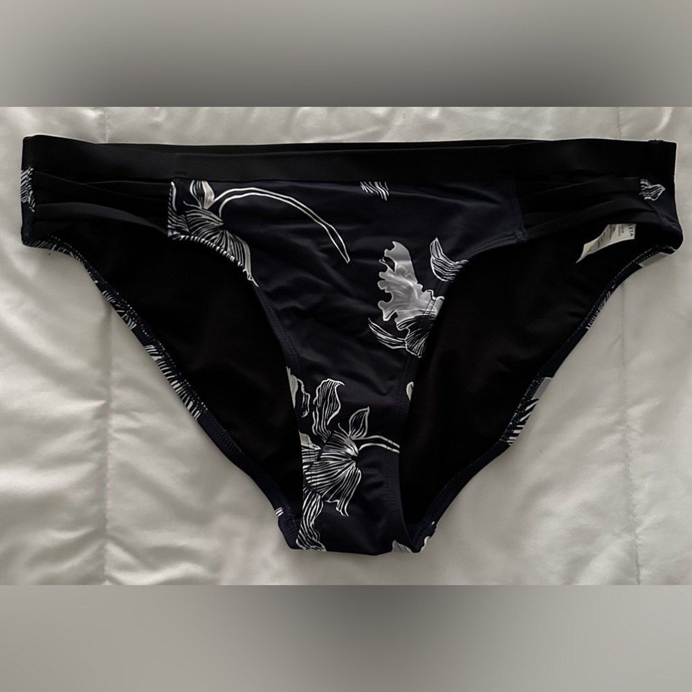 ATHLETA Fiore Bikini Bottom- Navy/Blue